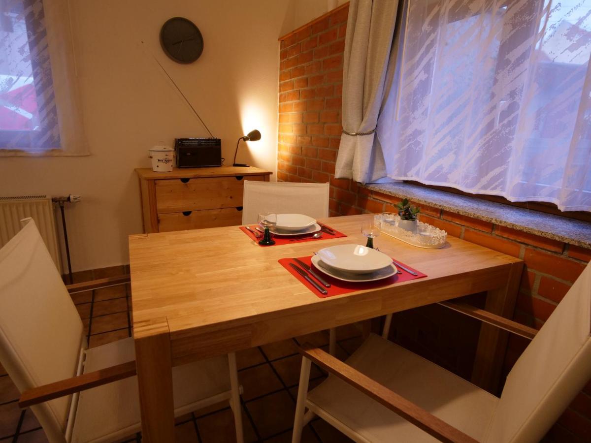 Fachwerkhaus In Ruhiger Altstadt By Rabe - Free Netflix & Eigene Terrasse Karlsruhe Bagian luar foto