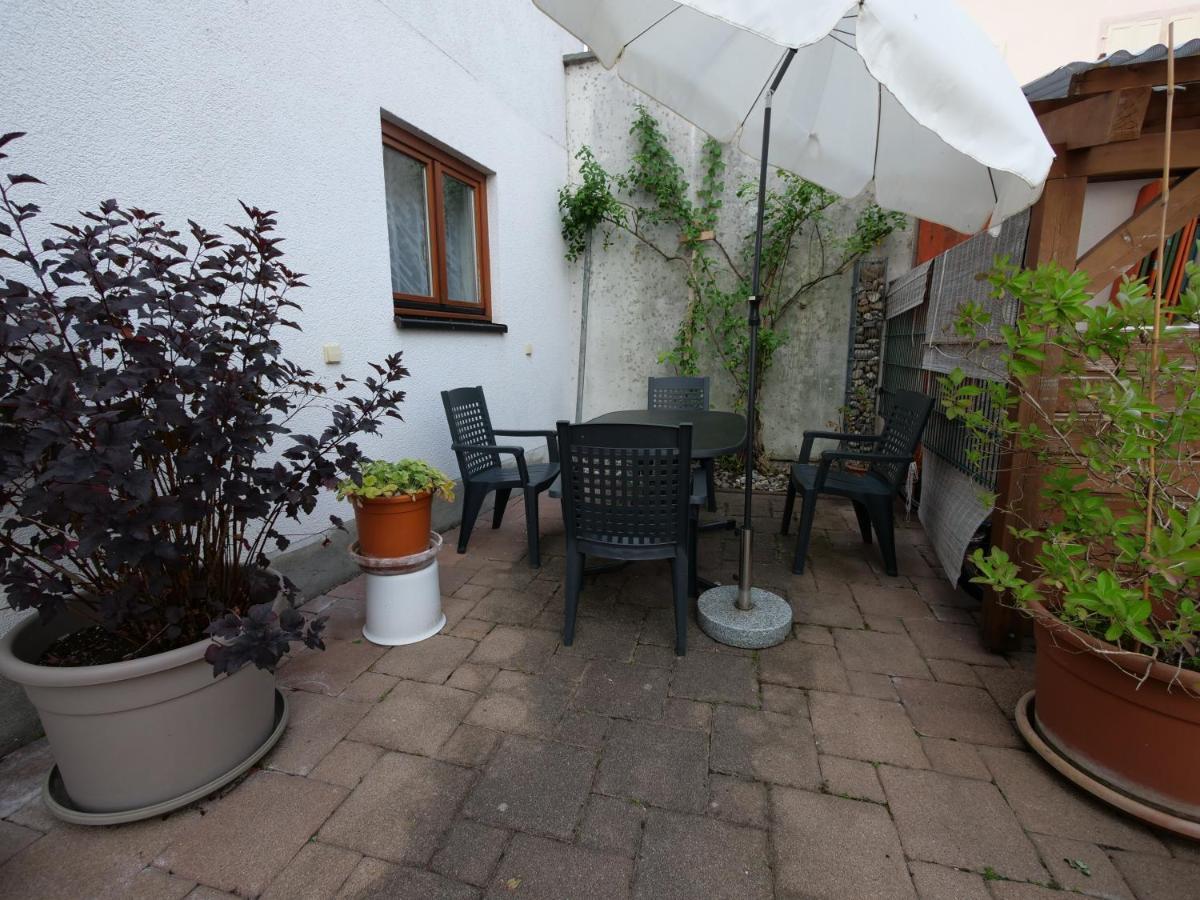 Fachwerkhaus In Ruhiger Altstadt By Rabe - Free Netflix & Eigene Terrasse Karlsruhe Bagian luar foto
